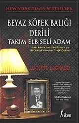 Beyaz Köpek Balığı Derili Takım Elbiseli Adam