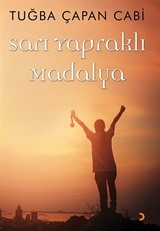 Sarı Yapraklı Madalya